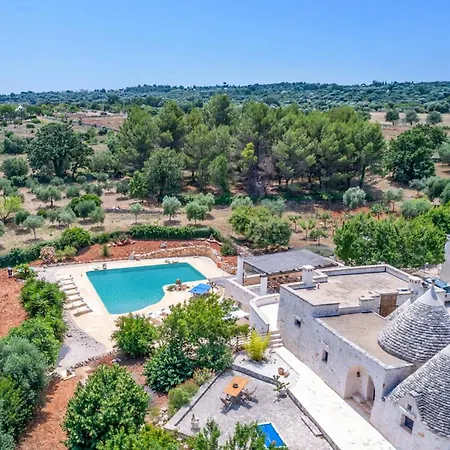 Trulli Laguna By 오스투니